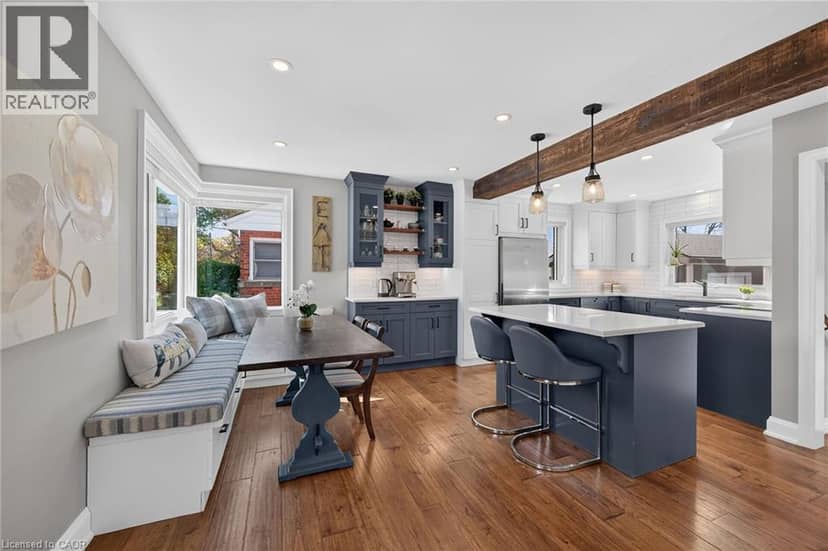 10 MULOCK Avenue — photo 15 of 40
