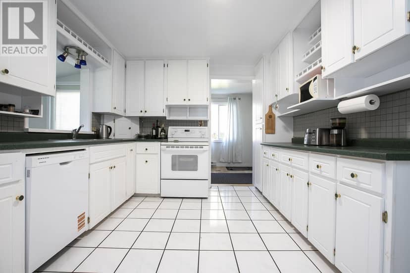 37 Albert TER — photo 31 of 40