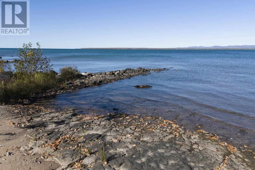37 Albert TER, Goulais River, photo 4
