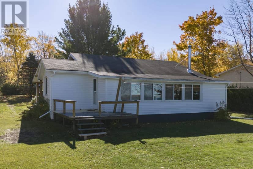 37 Albert TER, Goulais River, photo 6