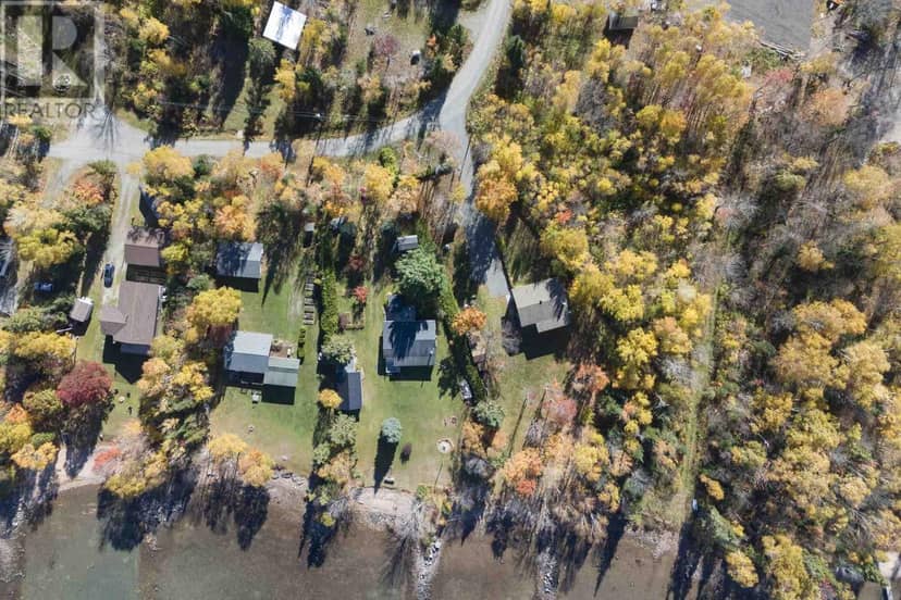 37 Albert TER, Goulais River, photo 8