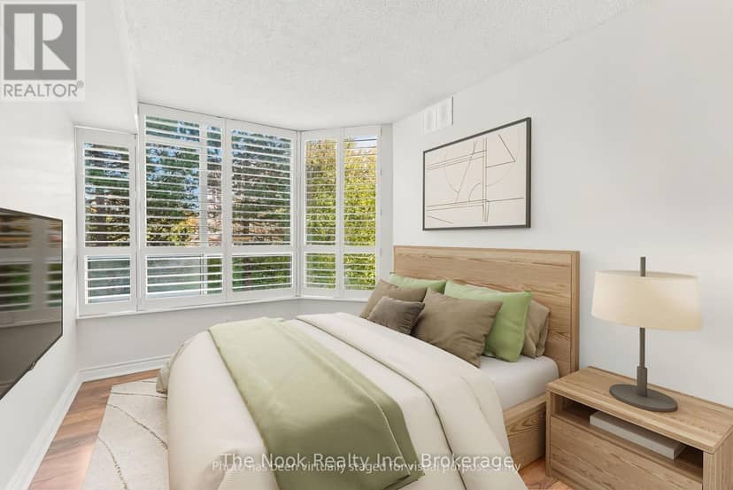213 - 1 Ripley Avenue — photo 28 of 40