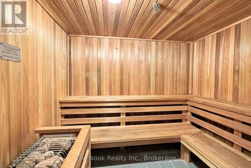 213 - 1 Ripley Avenue — photo 38 of 40
