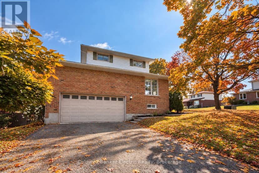 958 Smithside Court, Peterborough, photo 3