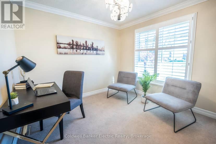 958 Smithside Court — photo 9 of 24