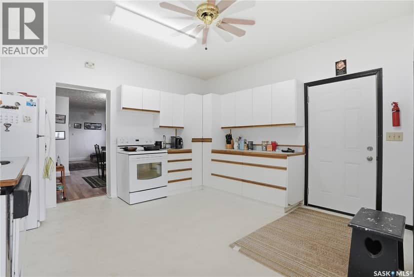 510 Andrew STREET — photo 4 of 16