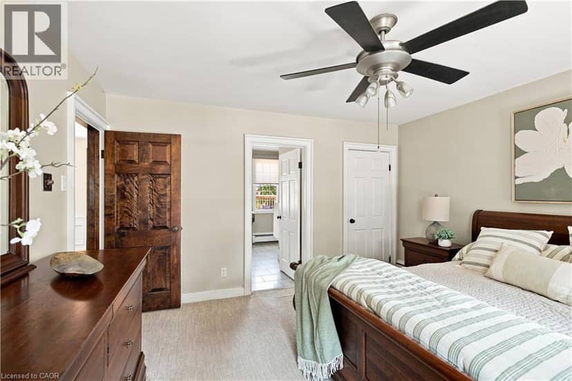 290 BRIDGEPORT Road E — photo 30 of 40