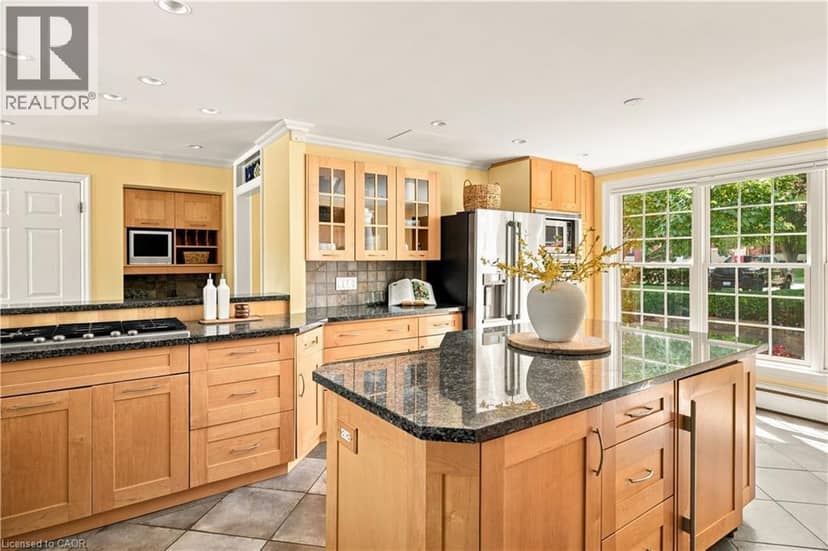 290 BRIDGEPORT Road E, Waterloo, photo 7