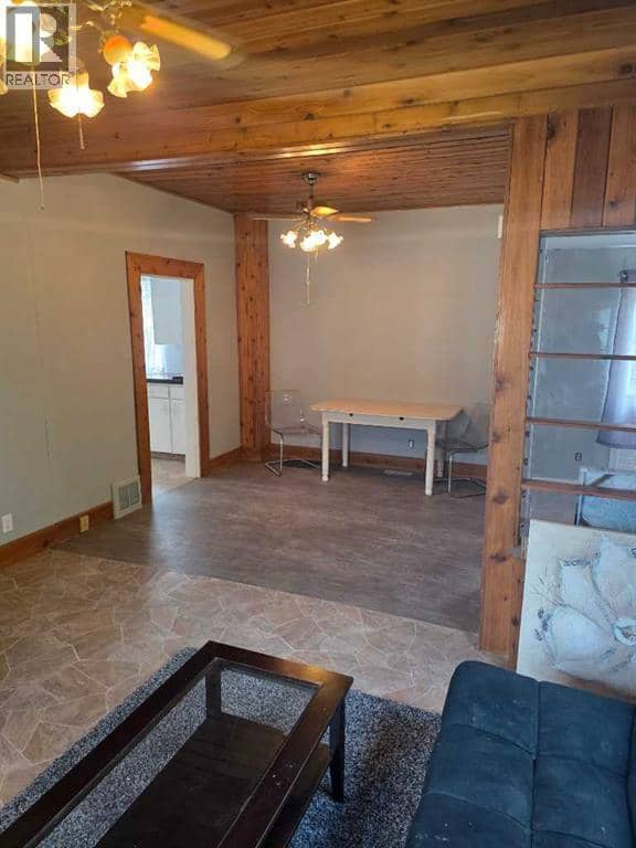 511 12C Street N, Lethbridge, photo 5
