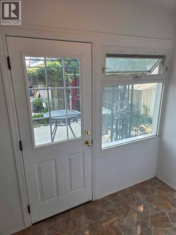 511 12C Street N — photo 12 of 24