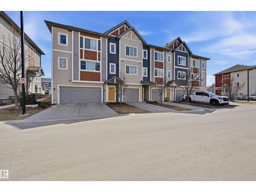 #4 320 Secord Bv NW — photo 34 of 34