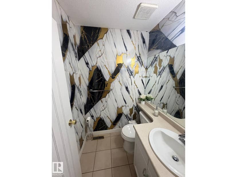 4424 28A ST NW NW — photo 34 of 40