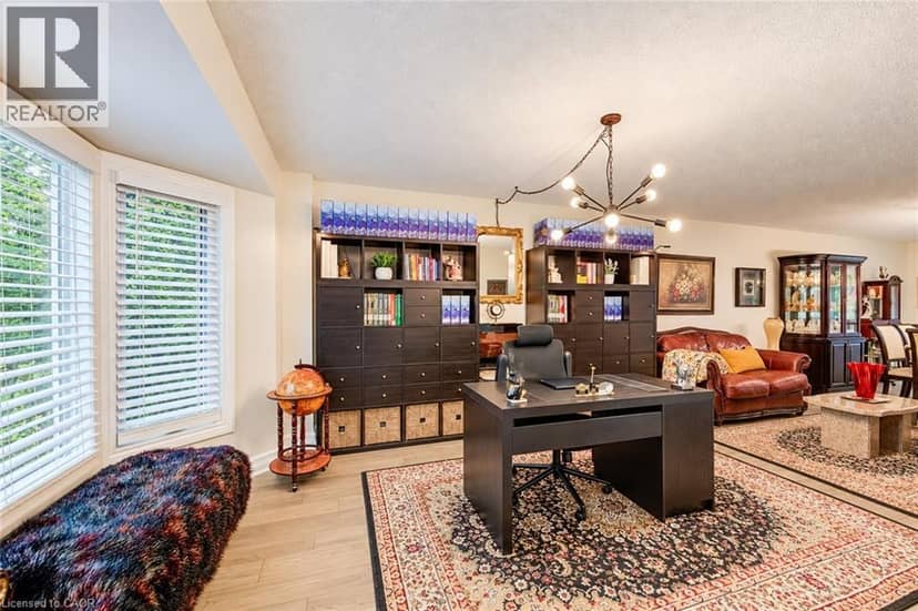 28 BRIDLEWOOD Drive, Guelph, photo 6