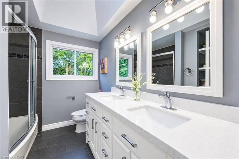28 BRIDLEWOOD Drive — photo 25 of 40