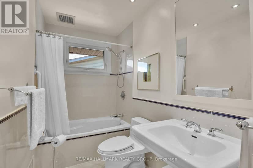 3242 Albion Road S — photo 27 of 38