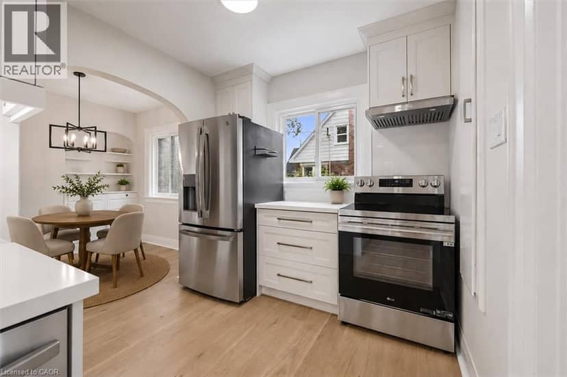 651 DUNDAS Street S, Cambridge, photo 6