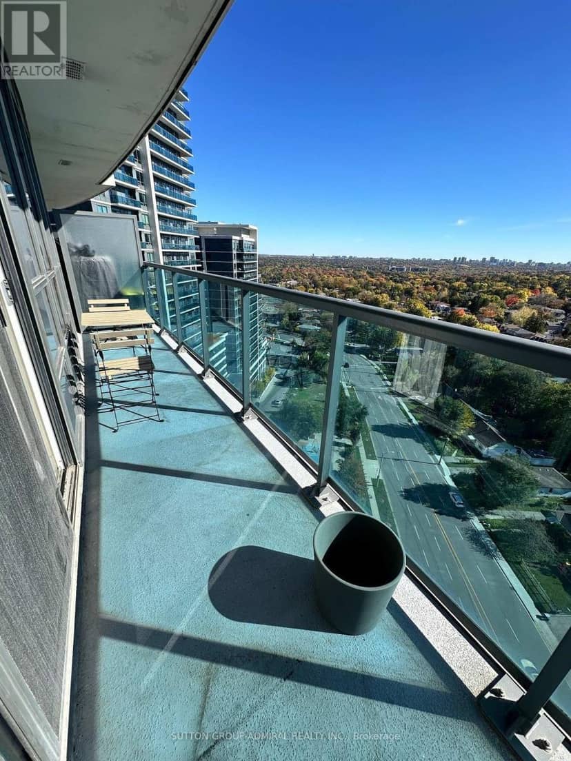 1728 - 7161 Yonge Street — photo 17 of 35