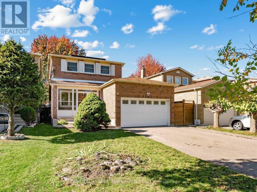 12 Strathmore Drive, Markham, photo 3