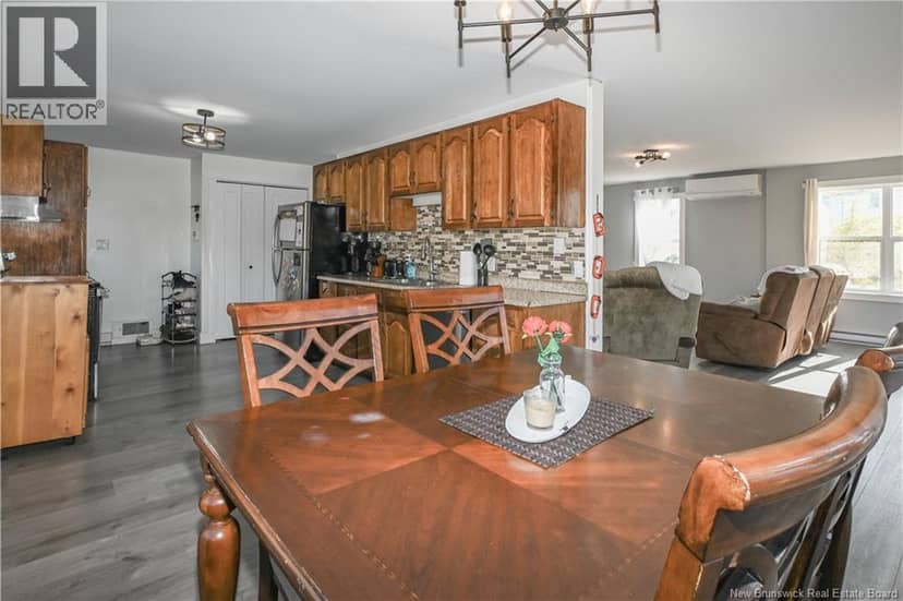 4248 Principale Street — photo 14 of 37