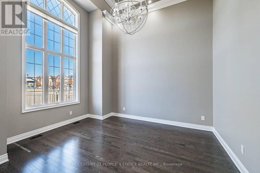 27 Leo Austin Road, Brampton, photo 8