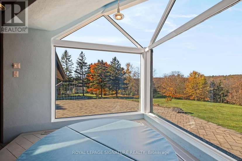 58 Amalia Crescent — photo 37 of 40