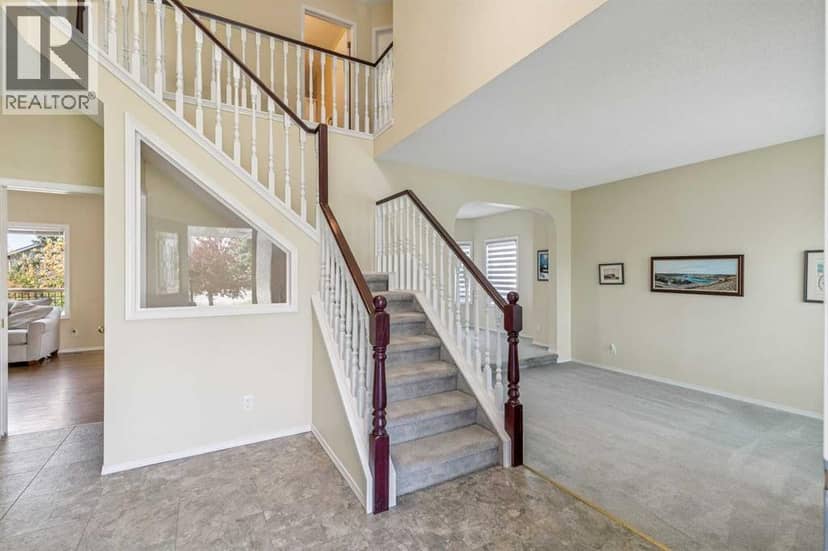 912 Woodbine Boulevard SW — photo 15 of 34