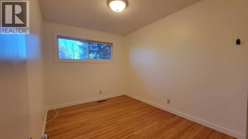 4815 Verona Drive NW — photo 19 of 40