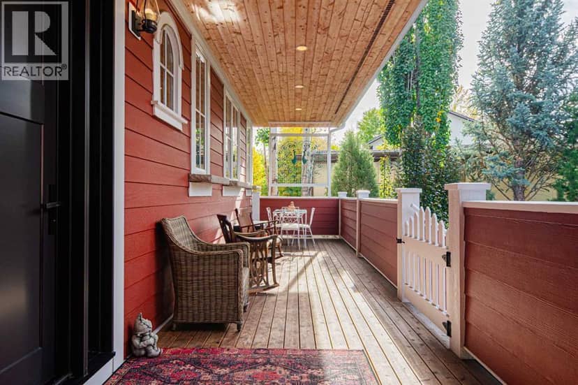 5960 Bow Crescent NW — photo 12 of 40