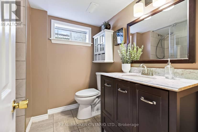 302 Delrex Boulevard — photo 31 of 40