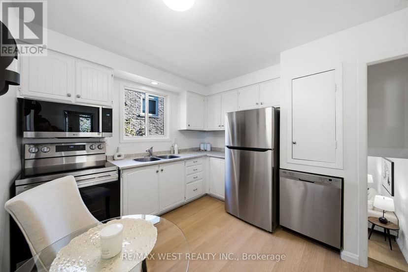 510 Galedowns Court, Mississauga, photo 8