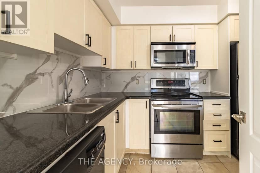 1004 - 1070 Sheppard Avenue — photo 27 of 37