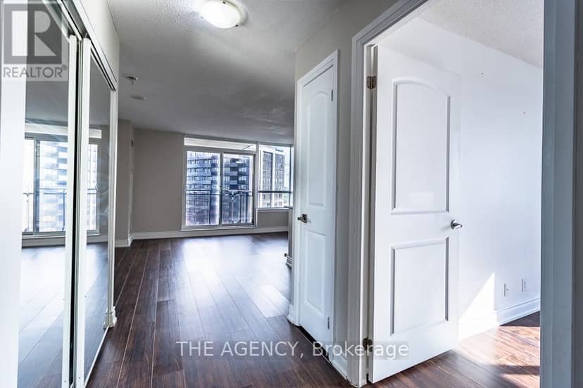 1004 - 1070 Sheppard Avenue — photo 30 of 37