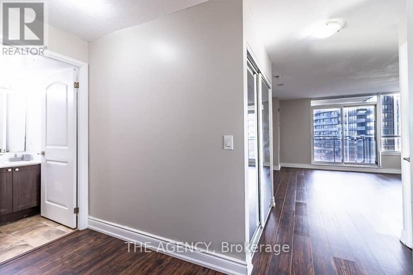 1004 - 1070 Sheppard Avenue — photo 31 of 37