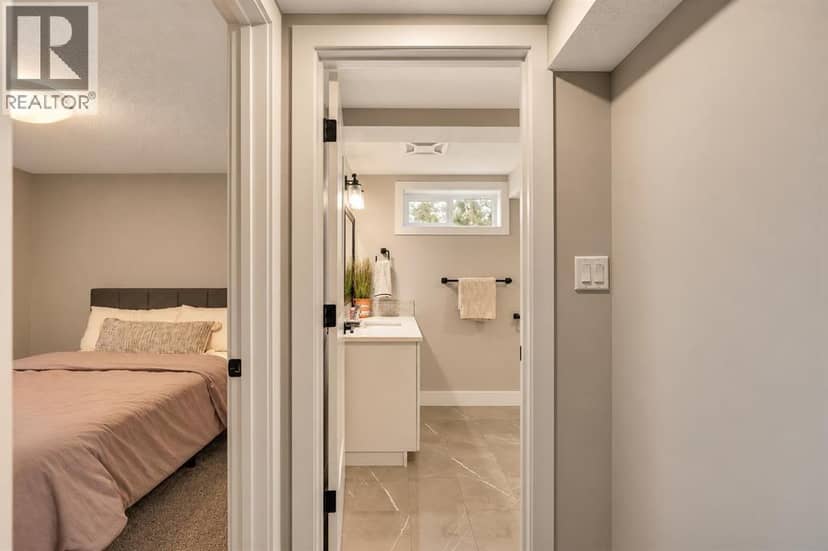 125 Hanover Road SW — photo 36 of 40