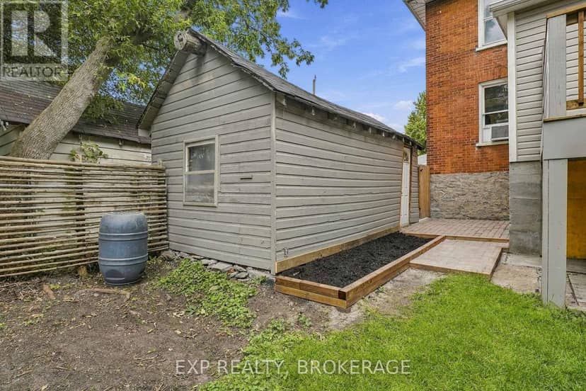 47 Henry Street — photo 36 of 40