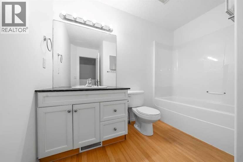 28 Somerset Lane SE — photo 22 of 25