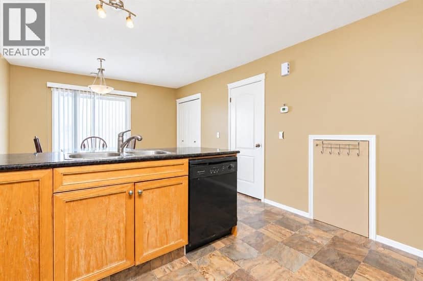 350 Northlands Pointe NE — photo 11 of 21