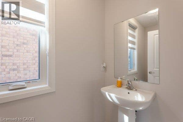 69 MARY WATSON Street — photo 10 of 35