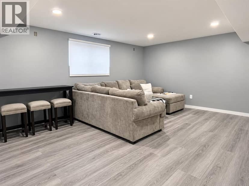 14 Thyrza Burkitt Place — photo 32 of 40