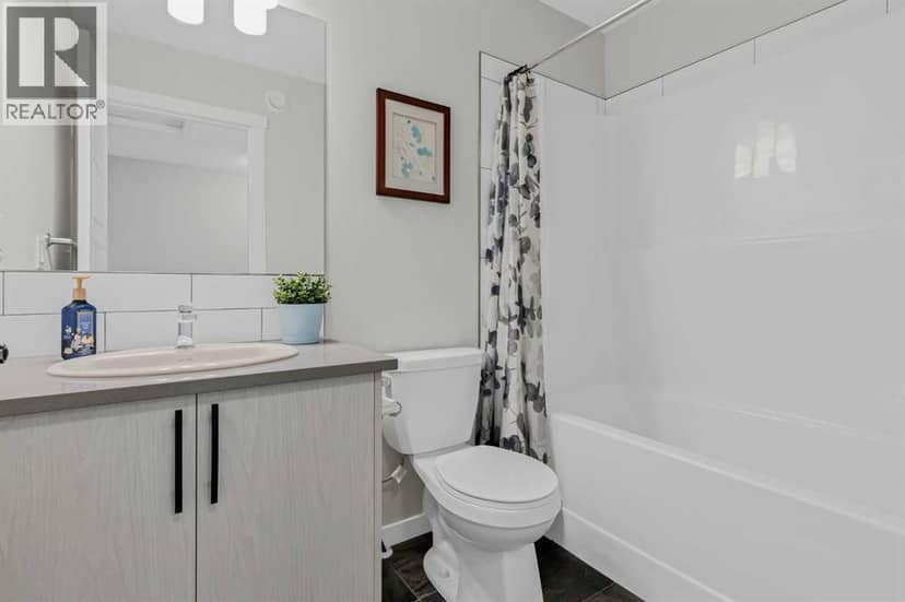 162 Chinook Gate Boulevard SW — photo 19 of 31