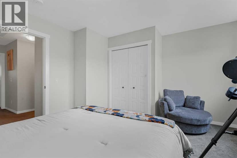 162 Chinook Gate Boulevard SW — photo 18 of 31