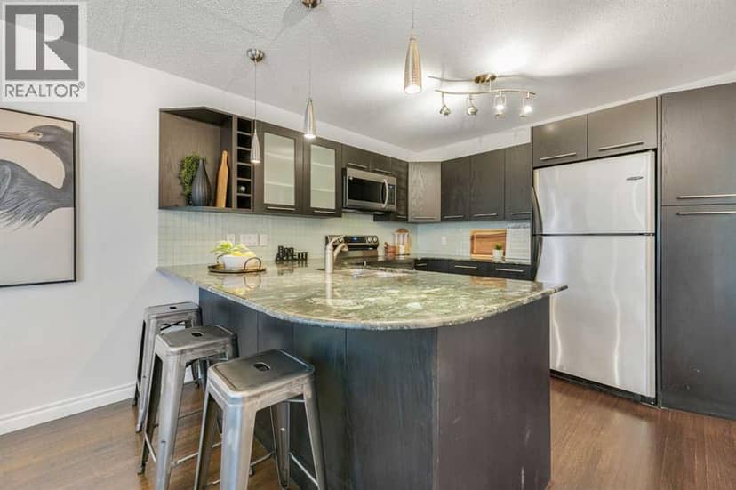 6, 2815 Palliser Drive SW — photo 15 of 40
