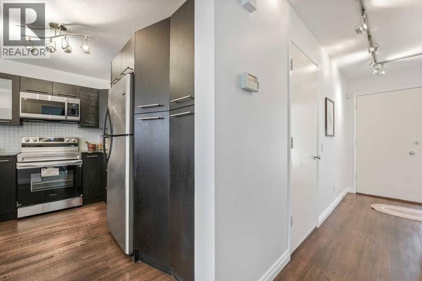 6, 2815 Palliser Drive SW, Calgary, photo 6