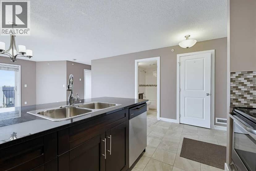 1438, 81 Legacy Boulevard SE — photo 9 of 34