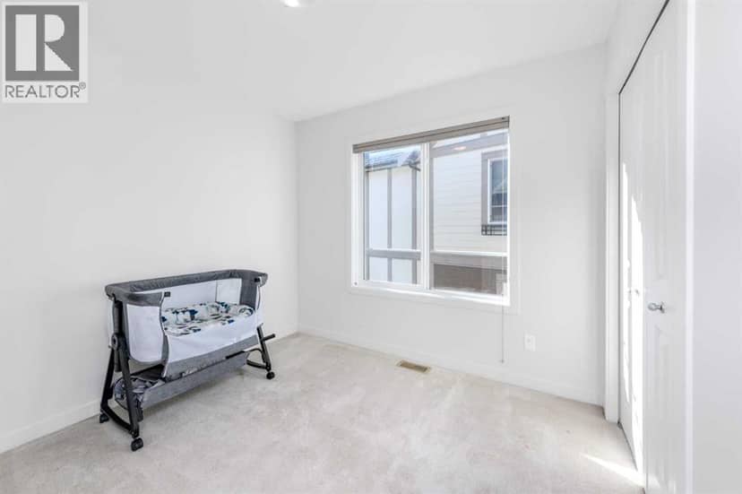 932 Sherwood Boulevard NW — photo 25 of 34