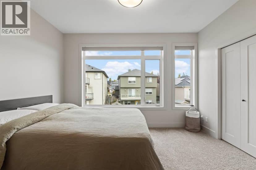 52 Royal Elm Green NW — photo 23 of 36