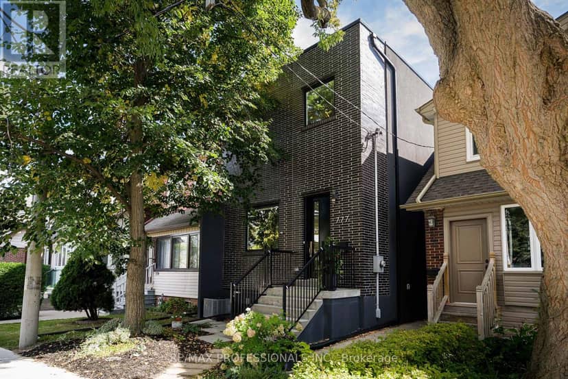 777 Eastern Avenue, Toronto, photo 2