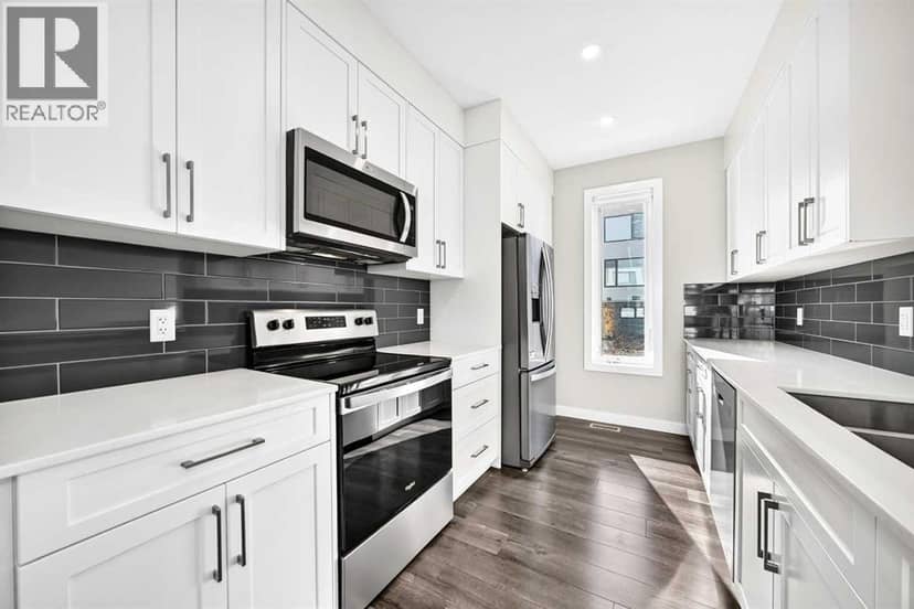 211 Evanscrest Square NW — photo 9 of 40