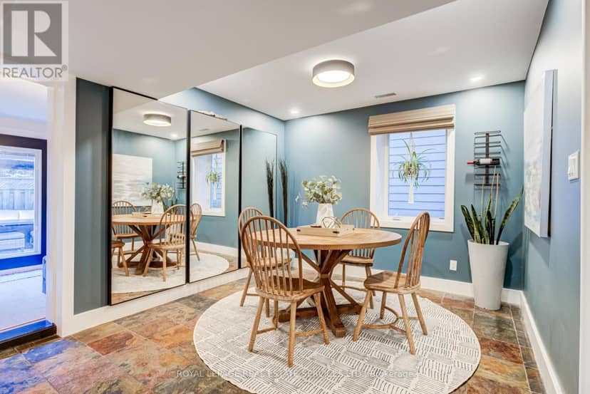 3052 Seneca Drive — photo 16 of 40