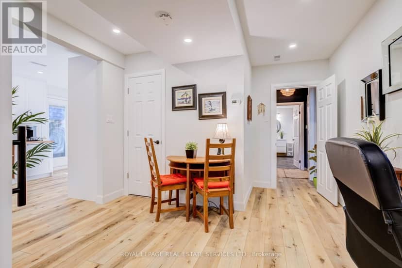 3052 Seneca Drive — photo 35 of 40